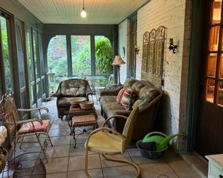 Screened-in porch