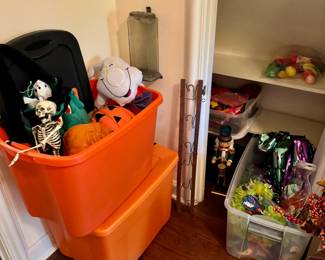 Halloween decorations, most from Grandin Road. Note the hidden antique glass mailbox and shelf with hooks. Tub on right is all beach/island themed decorations. Also a Valentine's Day tub