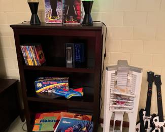 2 vintage authentic Lava lamps!&nbsp;
Disney Pixar lithographs. Wii accessories