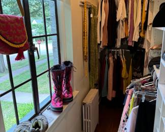 As well as a fantastic contemporary women’s clothing collection, mostly from Anthropologie, and local downtown clothing store Circles,&nbsp;women’s mostly Mediums. Like-new Merrell hiking boots size 9, mid-calf hot pink Sorel waterproof snow boots.