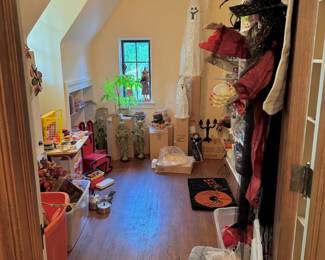 Very fun toy room filled with EVERY HOLIDAY (even Chinese New Year and NYE!). Mostly&nbsp;Halloween decorations, most from Grandin Road. Nice stuff!