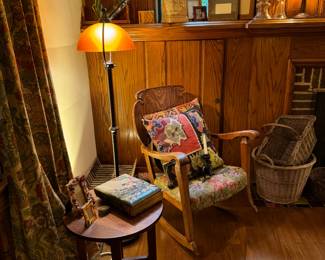 Mission table, 18x20"