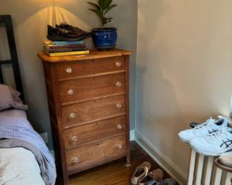 Lovely antique chest. Several nice men’s shoes. All size 13.
New Balance, ASICS, Nike, Clarks, Cole Haan