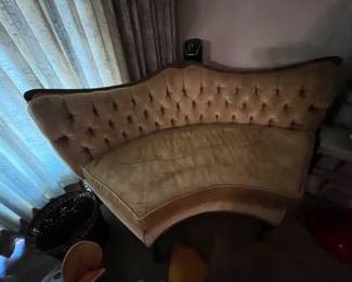 Tufted velvet corner sectional piece