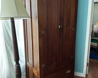 mas bed armoir 2. jpg