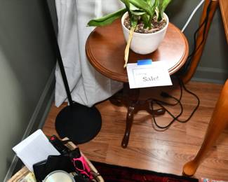 323Upper Level Office