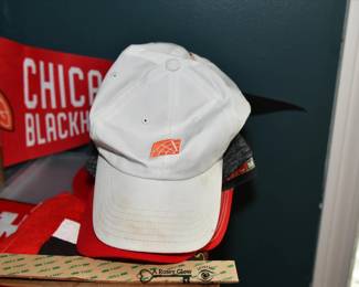 256Main Level Office