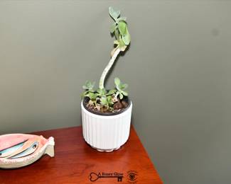 333Upper Level Office