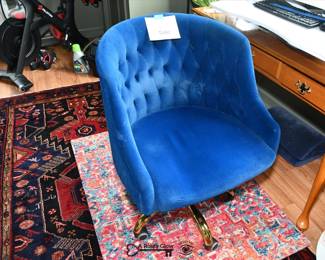 319Upper Level Office