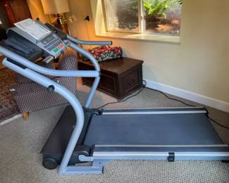 NordicTrack Apex 4100i Treadmill w/ 2 HP Motor	