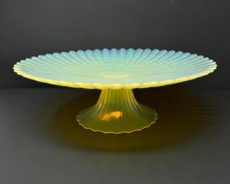 Vintage Style Emerald Green Opalescent Glass Cake Stand