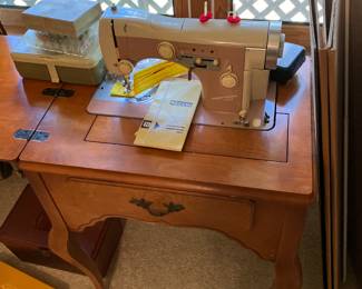 Vintage Sewing Machine and Table