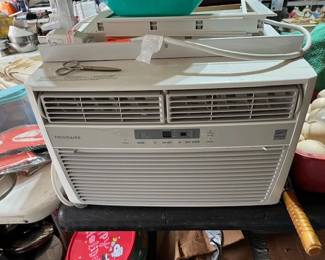 Frigidaire Window unit blows cold air