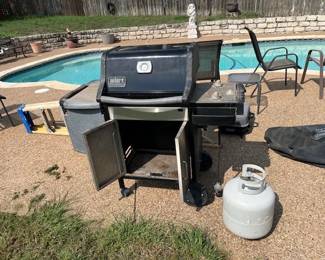 Gas Grill with tank