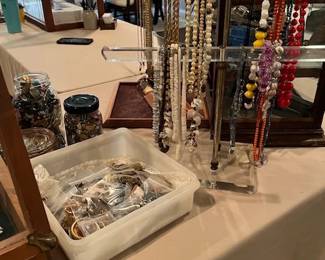 Lots of vintage earrings, vintage necklaces