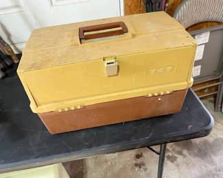 Plano tackle box full