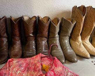 Ladies and Men's Roapers