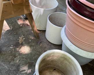lots of porcelain & plastic large flower pots