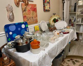 more kitchen ware / decor