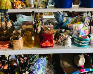 Large Selection of Fall/Seasonal Decor.