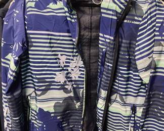 Wide Selection of Designer Fashion Clothing.