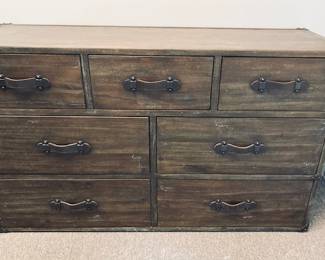 Restoration Hardware Baby & Child 7 Drawer Chest.