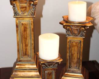 Set of candle sticks.