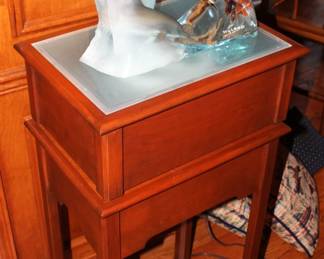 Dolphin Wonder by Robert Wyland, Lucite Sculpture with custom made light table. No. 1,673 of 2,000. BUY IT NOW! $975.00. 12 1/2" X 13 1/2" X 7"