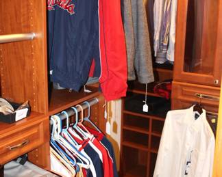 Variety of men's clothing, mostly size large.