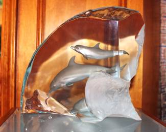 Dolphin Wonder by Robert Wyland, Lucite Sculpture with custom made light table. No. 1,673 of 2,000. BUY IT NOW! $975.00. 12 1/2" X 13 1/2" X 7"