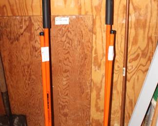 T Jack adjustable cabinet & drywall jack supports w/extension pipe. $75.00 & $95.00.