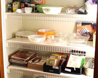 Kitchen is full. We have lots of cookbooks!