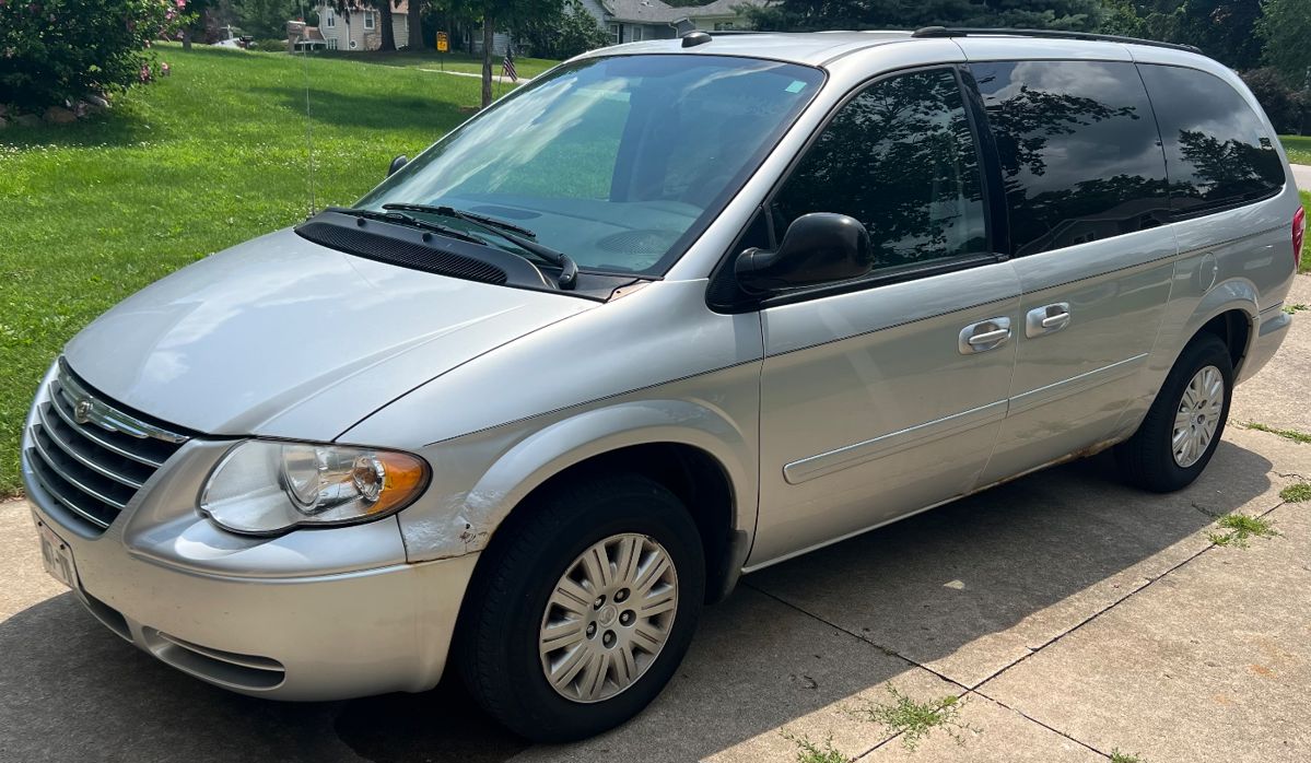 Oconomowoc Estate Sale !! starts on 7/19/2024