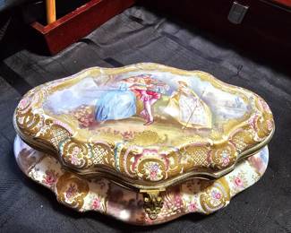 antique signed SEVRES dresser box 