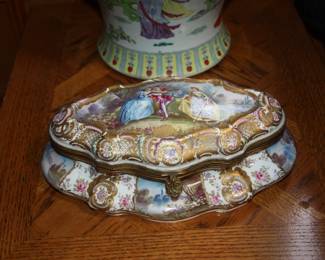 antique signed SEVRES dresser box 