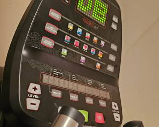 Diamondback elliptical 1260 stair stepper