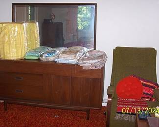 MCM long dresser w/ mirror (Mainline by Hooker), recliner