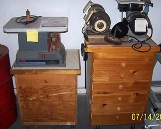 Delta Sharpening center, grinder, Ryobi spindle sander