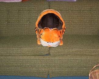 Sleeper sofa, Garfield cat bed