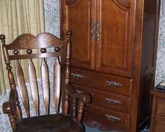 Broyhill Premier wardrobe dresser, large rocker