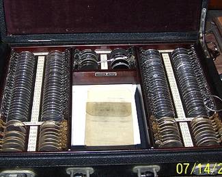 Portable optician's kit