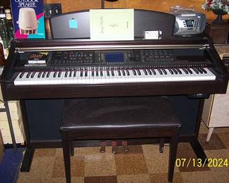 Yamaha Clavinola electric keyboard w/ stool