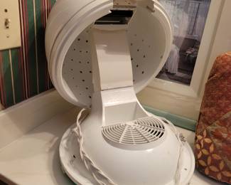 Lady Dazey portable hair dryer