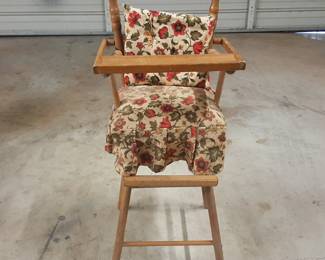 Vintage Cass Wooden Doll's High Chair w/ Flip Top Food Tray 