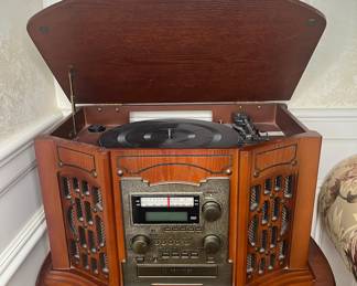 Innovative Technology Wooden Music Center With Recordable CD Player