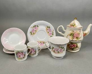 Decorative Floral Tea Items