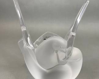 Lalique Crystal Sylvie Dove Vase