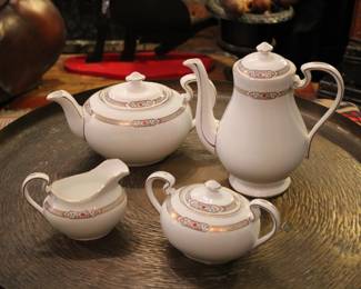 Aynsley Orient tea set including coffee pot, tea pot, creamer and sugar bowl
