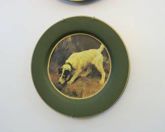 Raymond Waites set of four dog decorative plates, designed for Toyo Trading Co, Made in China, 2/4