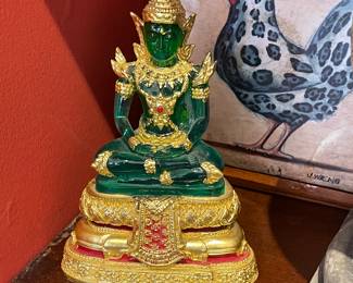 Emerald and gold Thai Buddha statue